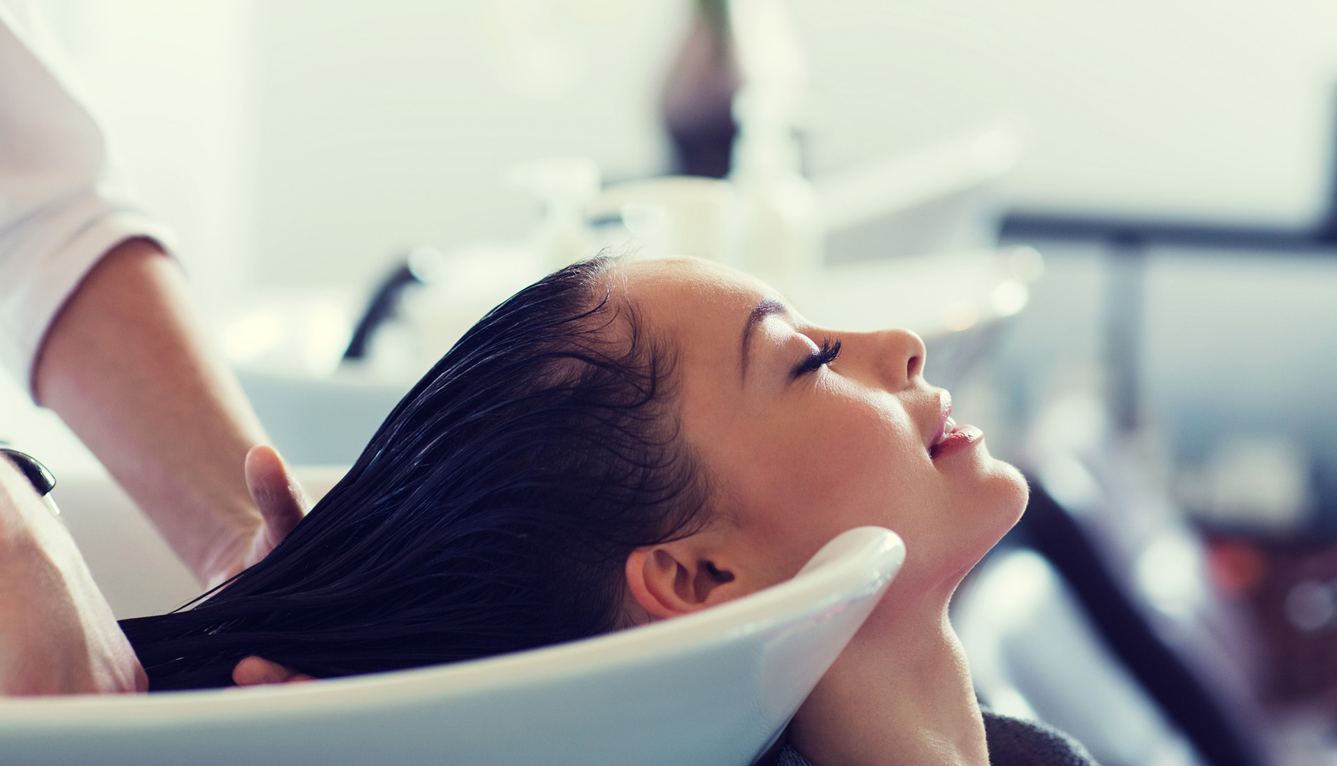 Dolce Vita Salons — shampoo and wash station service